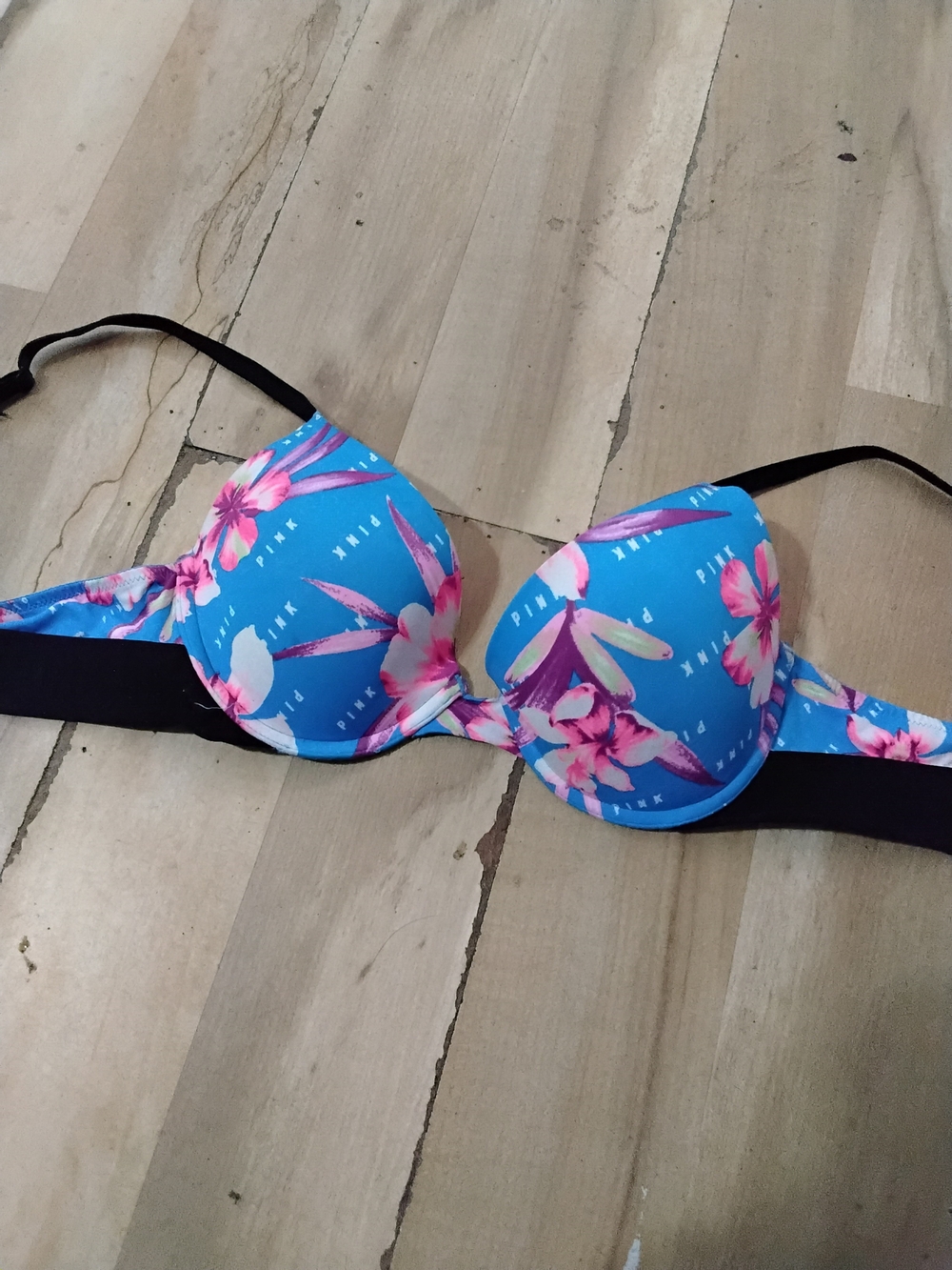 FLAWED. PINK Victoria's Secret Blue Floral Push-Up Bra with Pink Hibiscus